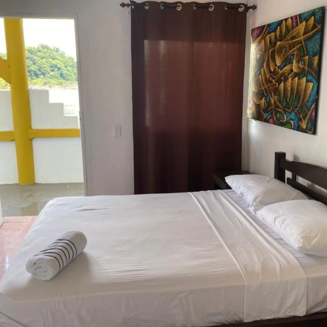 Estadía todo Incluido para 2 Personas desde $130 en el Hotel Cocotal Isla Grande - Image 8