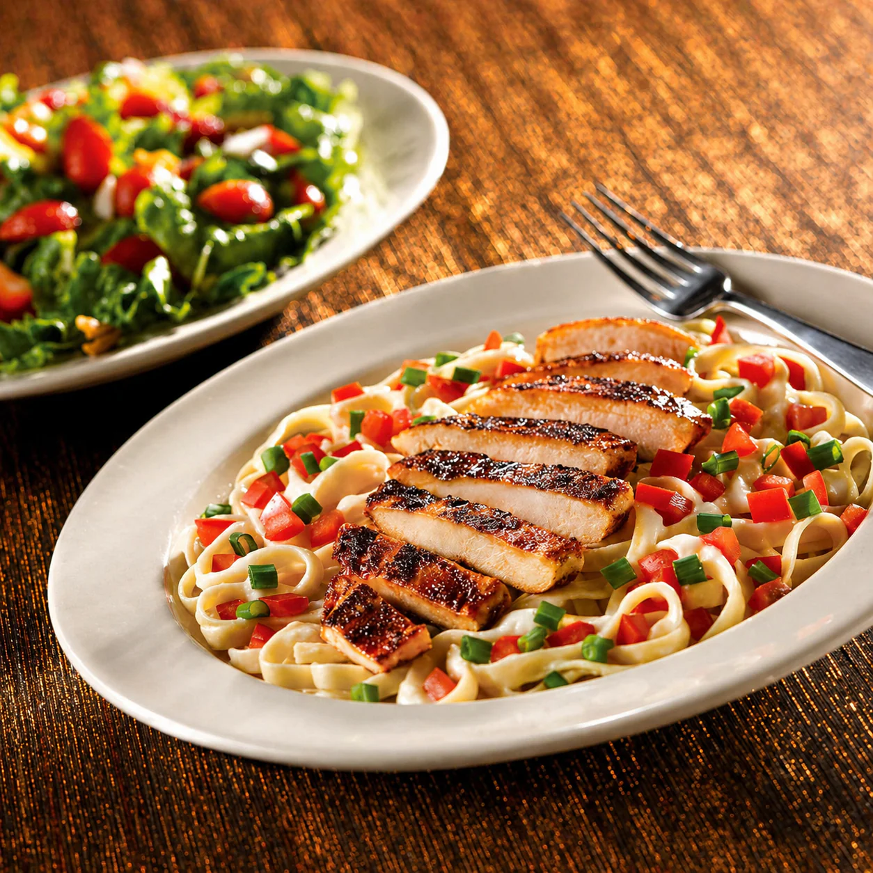 2 Platos Fuertes + Entrada para Compartir + Postre por solo $25 en TGI Friday’s Chiriquí - Image 3