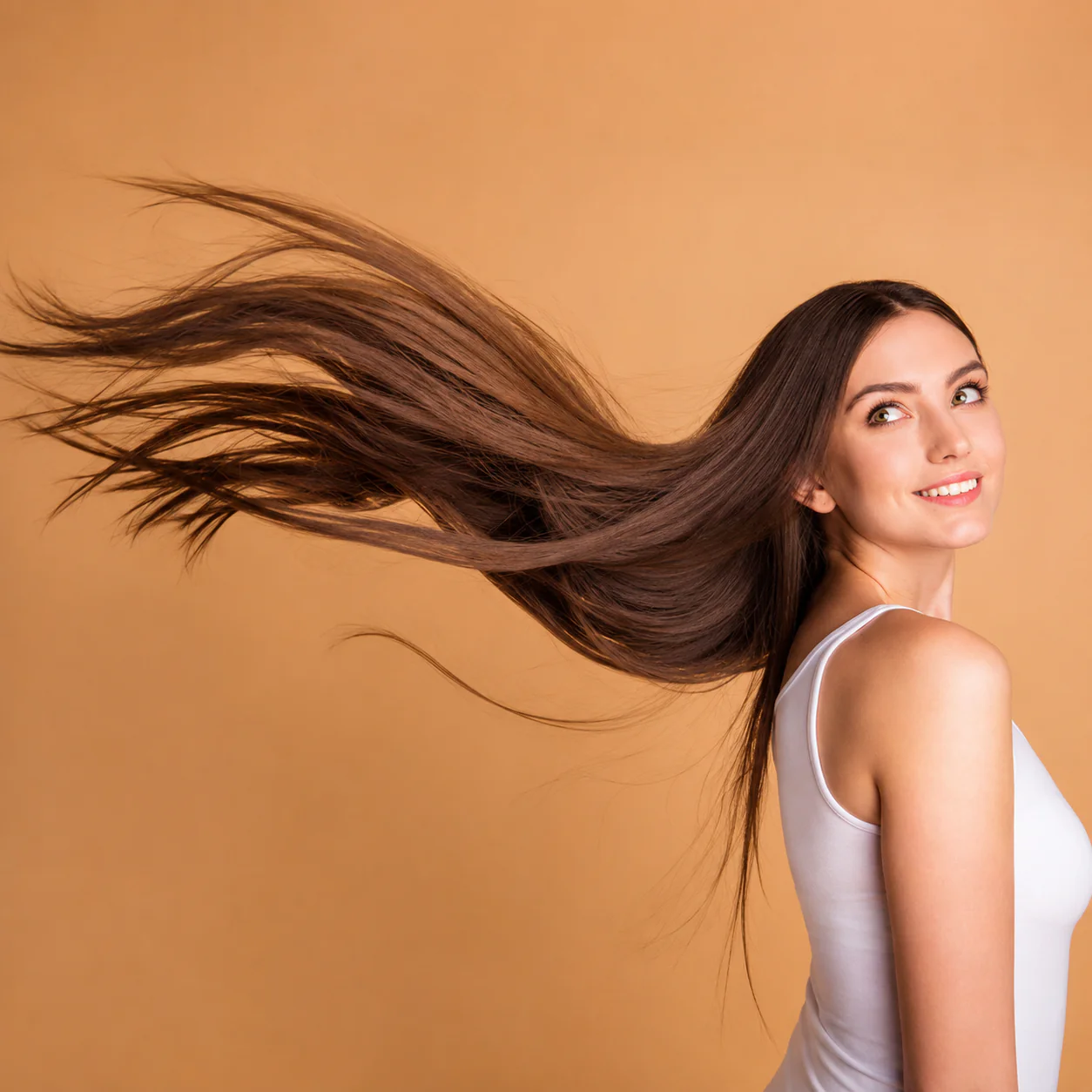 Lavado + Blower + Plancha + Tratamiento Antifrizz por solo $18 en Paola Fernández Beauty - Image 3